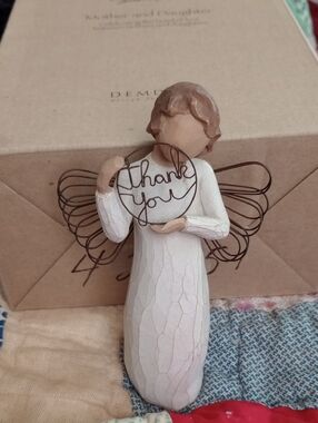 NWT WILLOW TREE " Just For You" Figurine